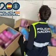 【欧浪】使用非法美容产品  警方查处九家美容诊所逮捕多人