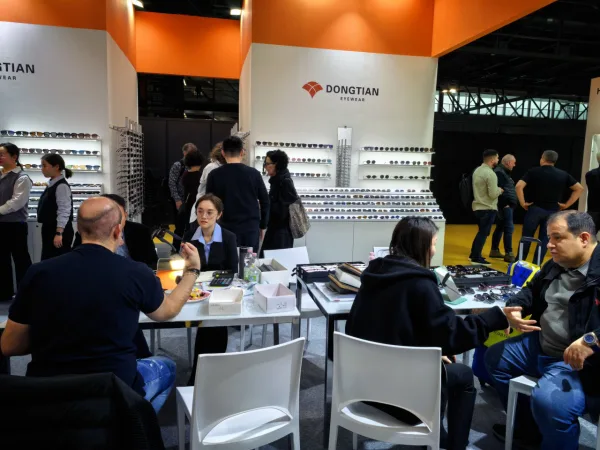 米兰眼镜展斩获3亿美元意向订单！瓯海新年出海“第一团”传捷报