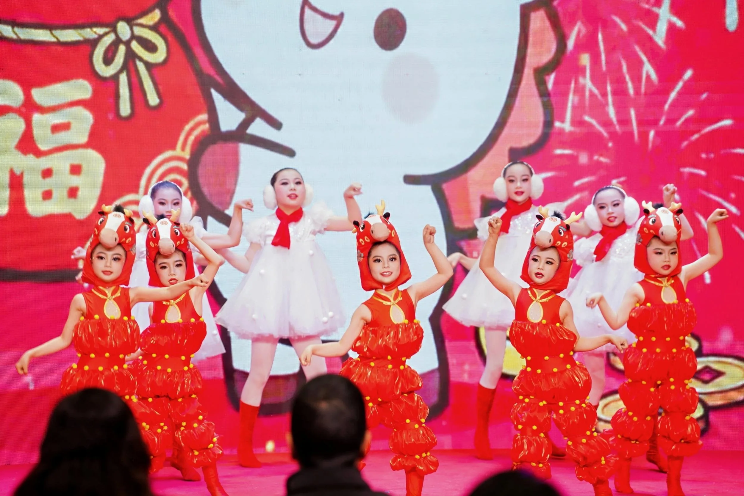 马跃新程，暖聚鹿城！鹿城区“我们的村晚”为新春预热造势