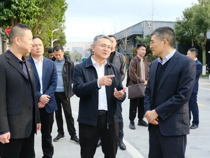 瓯海区委书记刘云峰开展“新春走基层、共促开门红”活动