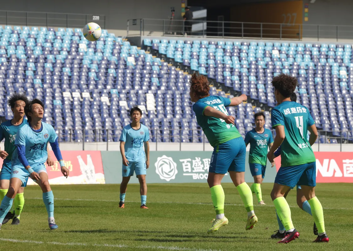 “瓯冠”第四轮惊现60米任意球破门！永嘉、乐清、瑞安提前锁定半决赛名额