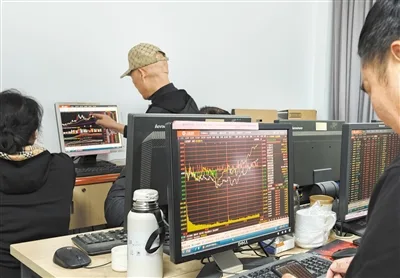 3月沪指创4年最大单月跌幅 你的股票账户扛住“倒春寒”了吗？