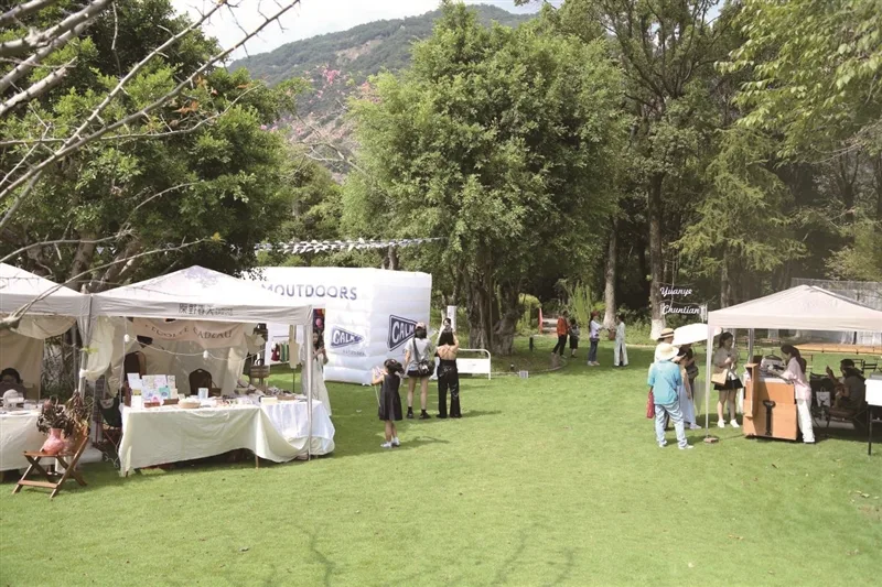 原野春天里的未来园林 向“野”而生的“山水人居”