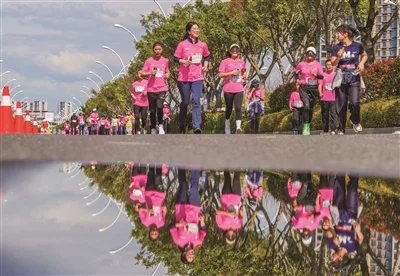 樱花道上跑出“海经速度” 2026海经区第九届樱花文化周启幕