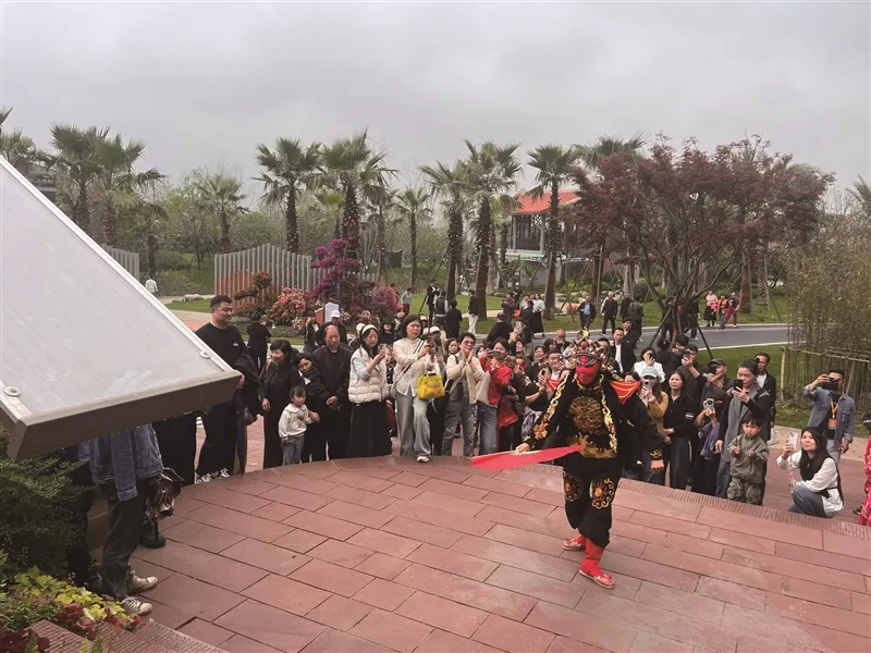 园博园正式开园吸引众多市民游客 “逛后感”来了