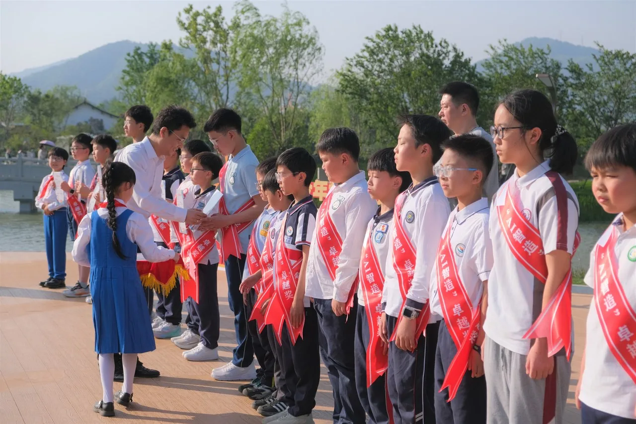 百余名“榕光少年”集结出征 助力温州园博文明传播