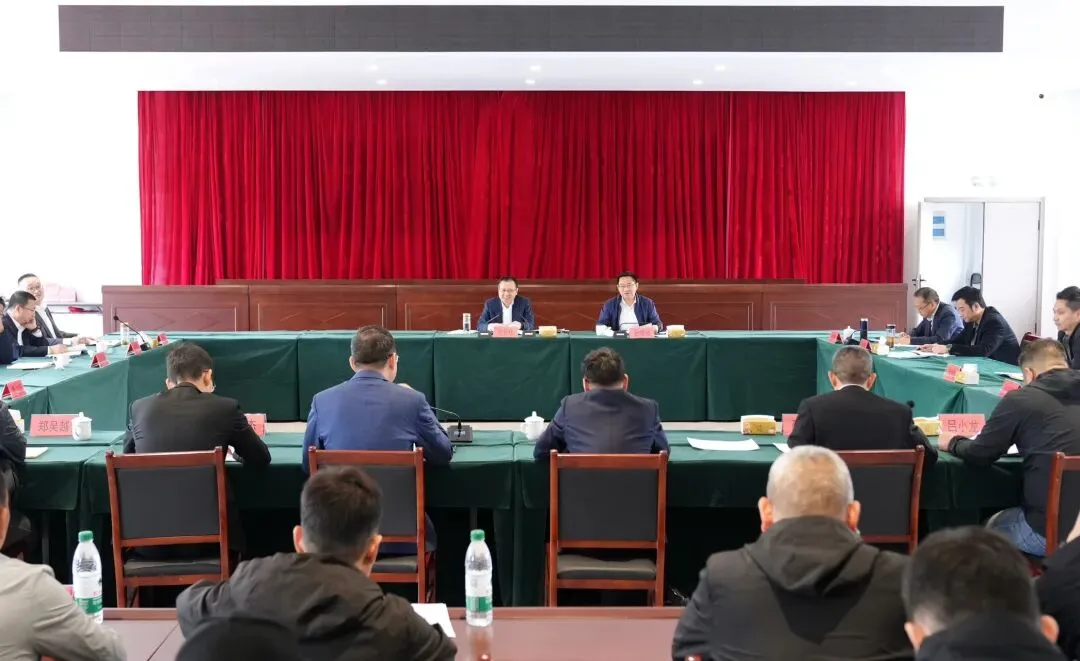 永嘉县委书记吴呈钱赴岩坦调研指导农业工作并开展信访“督帮一体”工作