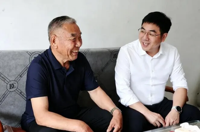 洞头区领导开展“七一”走访慰问活动