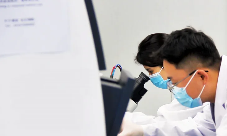 她，全球前2%！在千年蚕丝中寻找再生医学密码