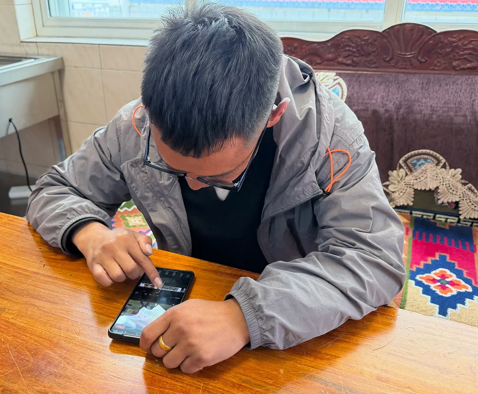 高亚辣评｜一位温州籍藏乡书记和他的4.8万“常务副群众” - 配图10