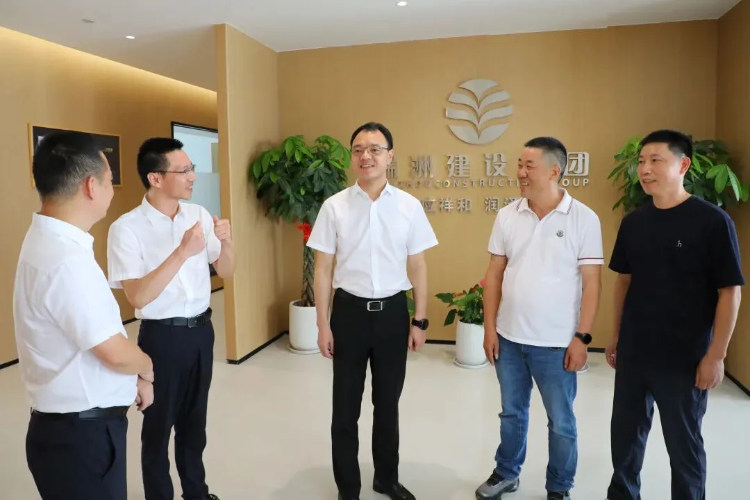泰顺县委书记张银贵赴县住建局调研调度工作
