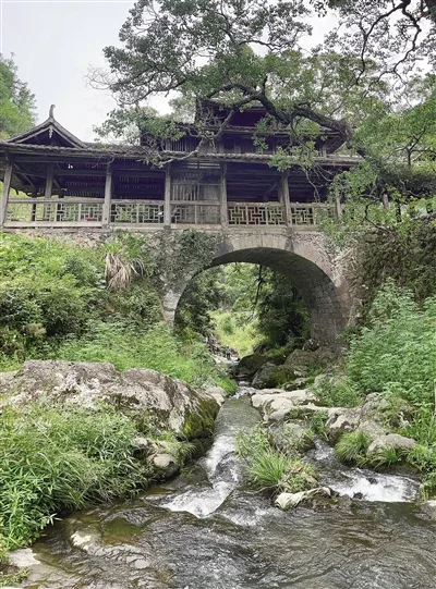 一路顺游，去看泰顺最古老的廊桥 - 配图2