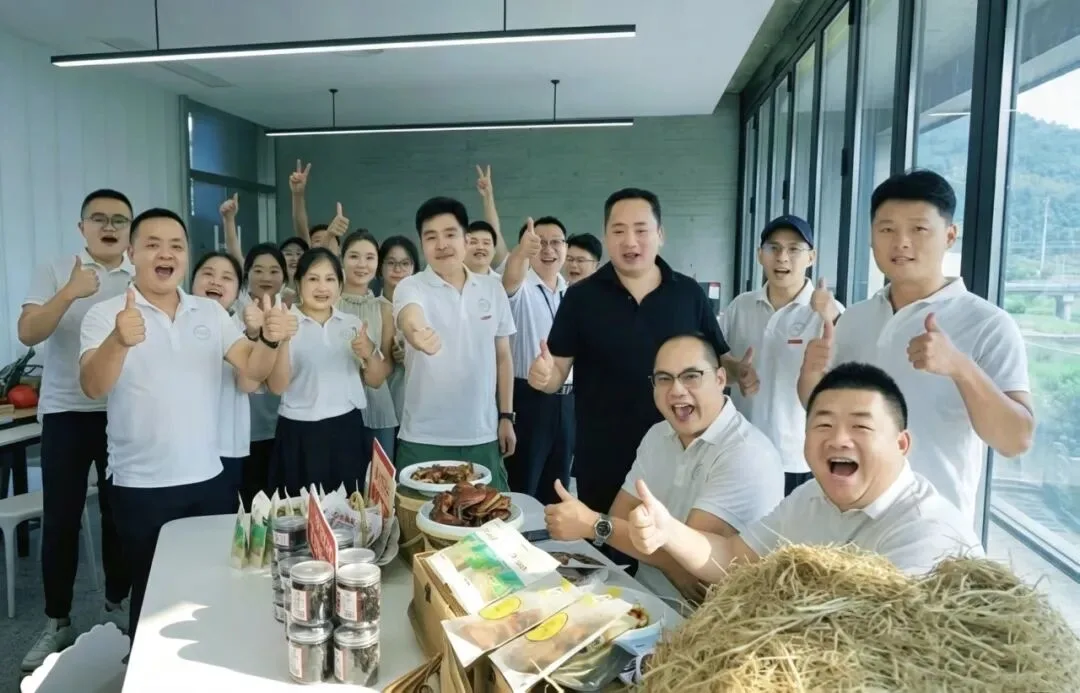 2小时助农直播带货3万元！温州这群“CEO”火了