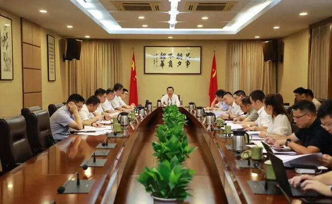 鹿城研究中国（温州）智能谷建设工作 打造人工智能应用高地