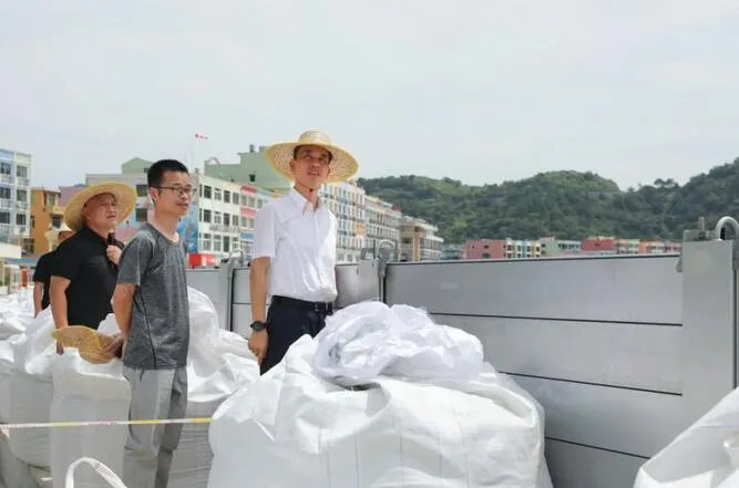 苍南县委书记张本锋一线督导防汛防台工作
