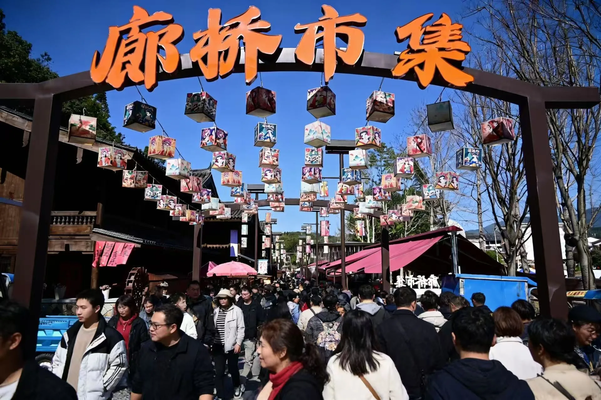 泰顺泗溪：把“一小时打卡”变成“留下来过夜”