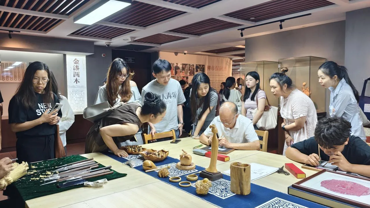 全省基层文化干部的“课堂” 为何在这座工业重镇开讲？ - 配图2