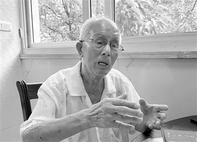 从大庆油田到温州建设一线 92岁老人张骥的两段“地下”故事 - 配图2