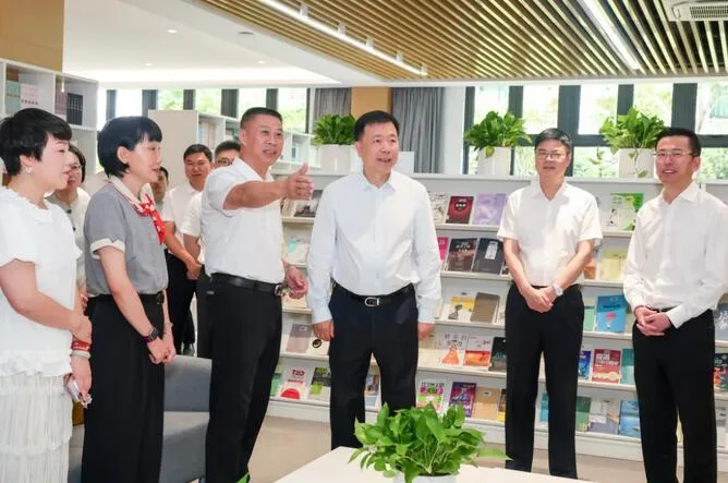 市领导开展教师节走访慰问：弘扬尊师重教社会风尚 努力办好人民满意教育