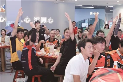 龙湾：乡味宴席暖“新”人