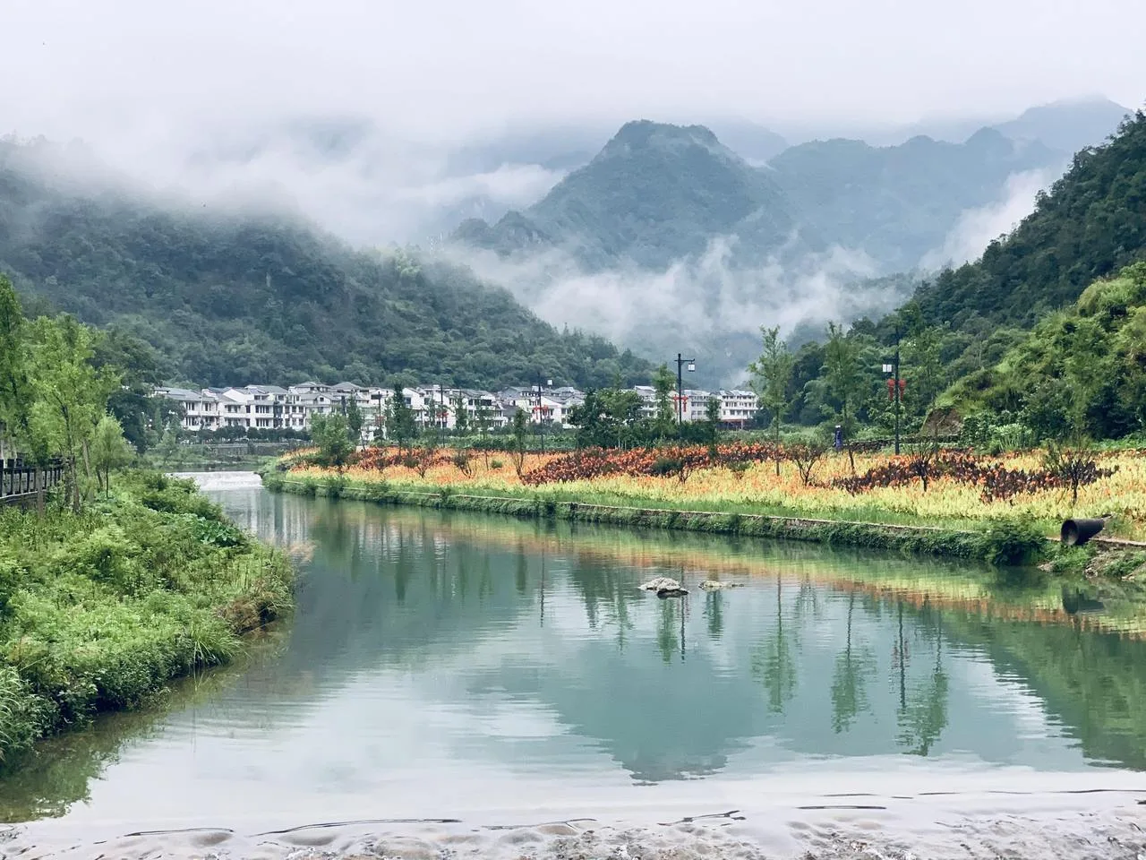 年接待游客超百万人次！藏在千年福地里的山村，把慢生活做成了产业 - 配图7