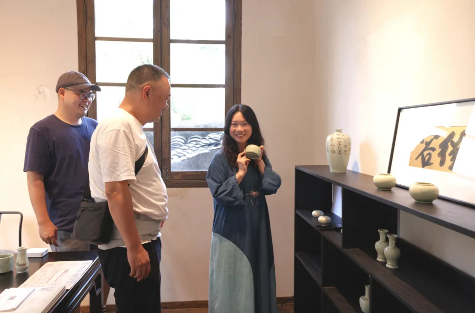 省级文保单位里办首展！张海晓《左右》书法空间美学展启幕 - 配图6