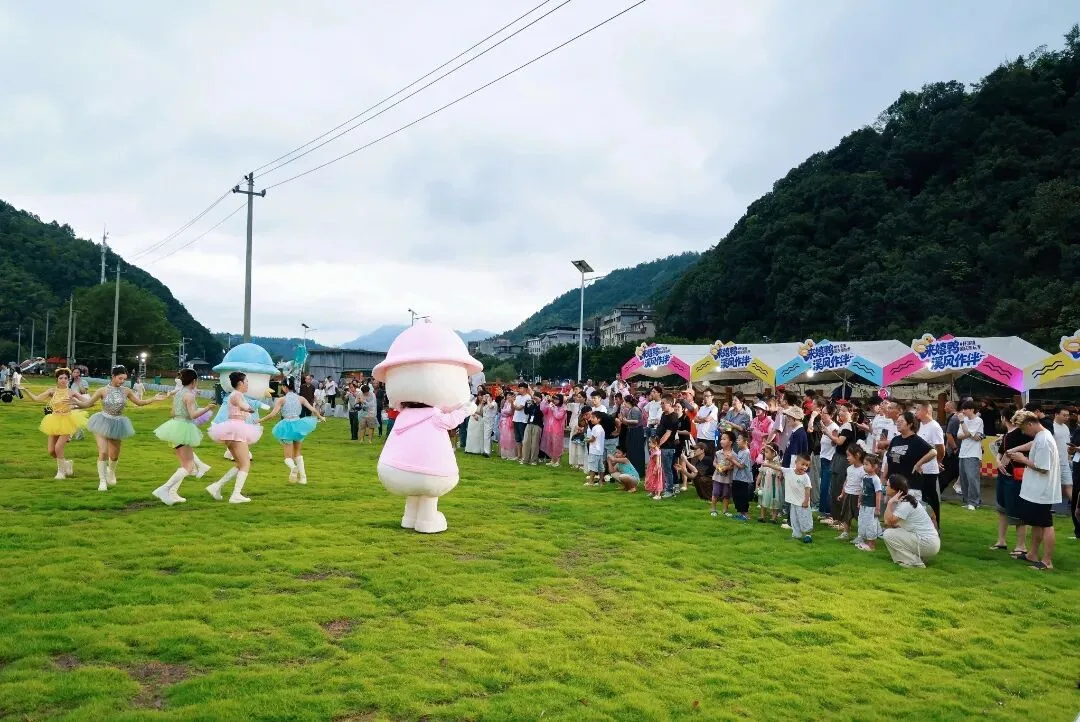 国庆首日137.8万人次游温州 - 配图12