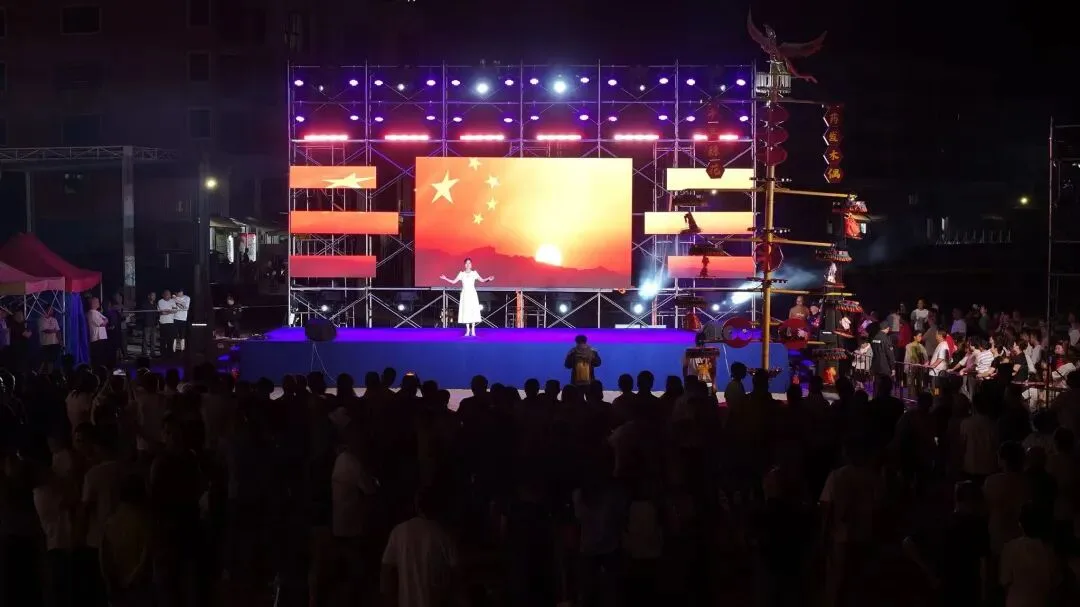 从“向海”到“入林”，从“阅书”到“逛街”！苍南国庆假期人气爆棚
