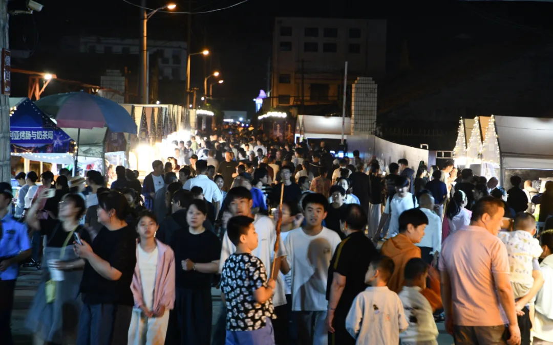 从“向海”到“入林”，从“阅书”到“逛街”！苍南国庆假期人气爆棚 - 配图11