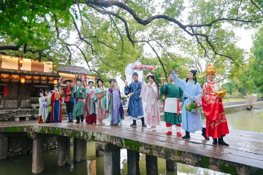 楠溪江国庆好戏持续上演，邀您共赴山水之约！