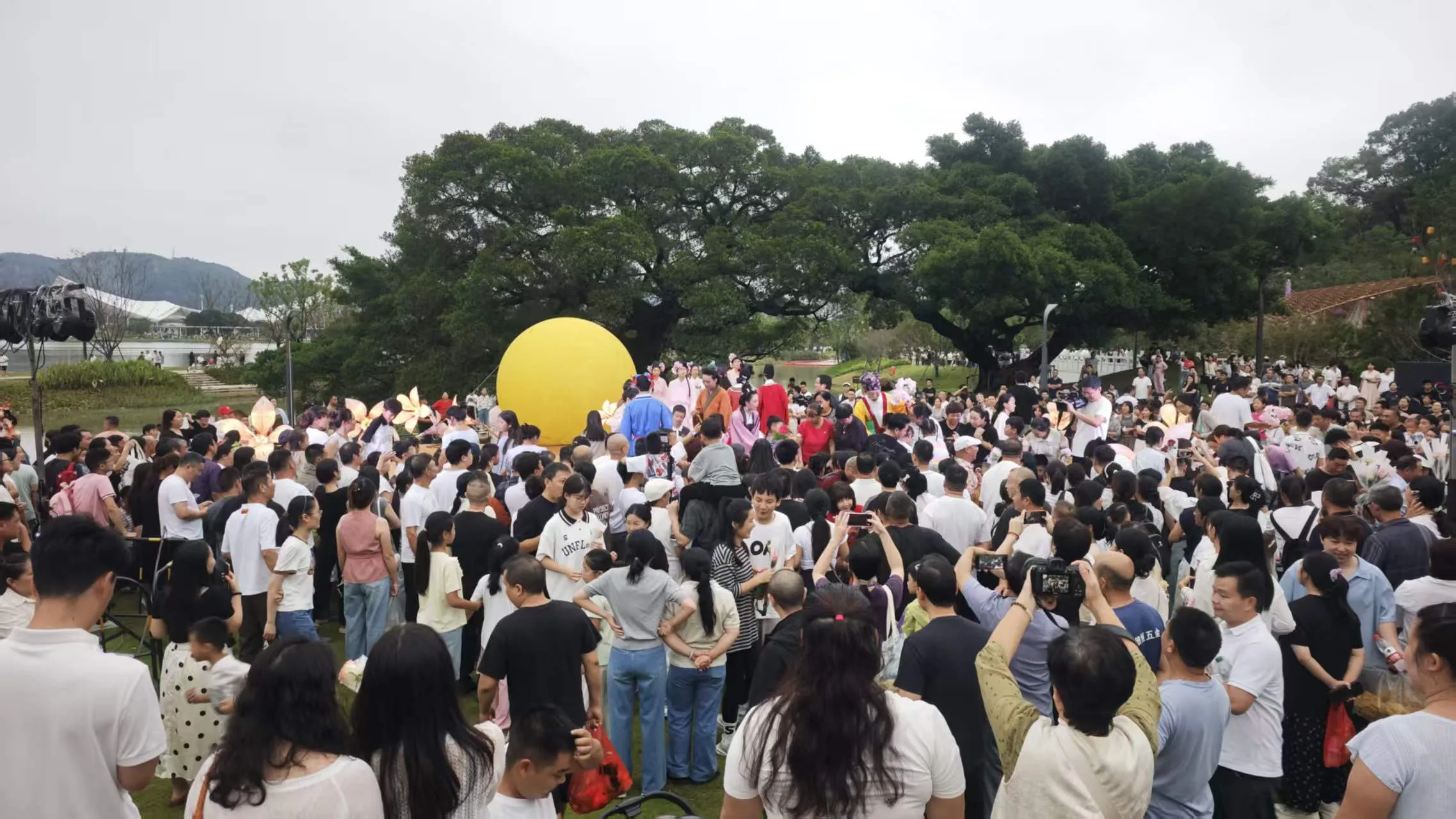 温州园博园主会场累计接待游客突破1000万人次 - 配图3