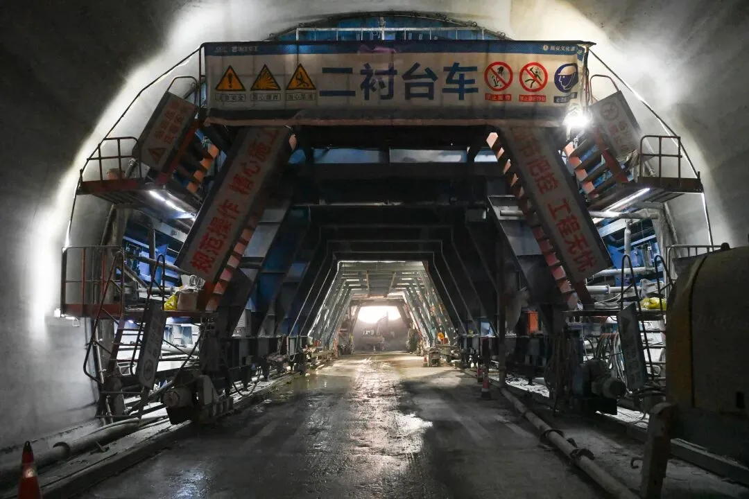 离通车更近一步！文成南互通至黄坦产业园区公路工程迎新突破！ - 配图3