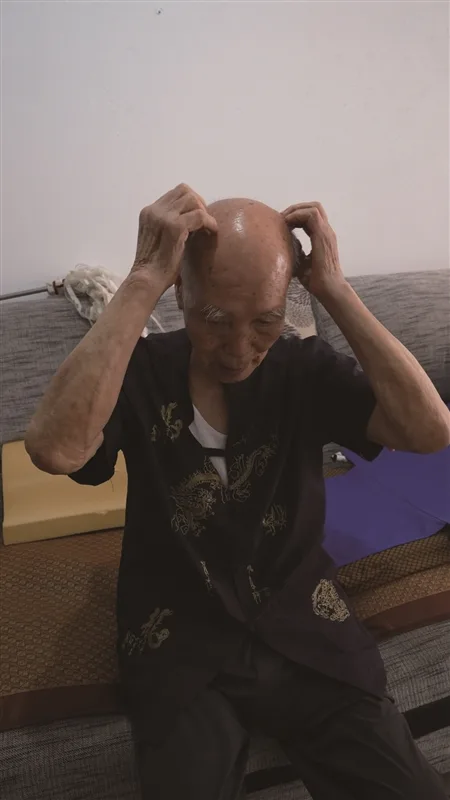 102岁叶爷爷的“棋如人生” - 配图3