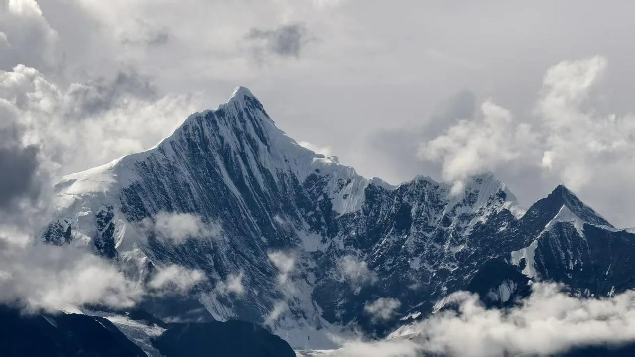 乐清匠人千里赴梅里雪山“论箭” 决赛三箭满环 拿下双料冠军 - 配图3
