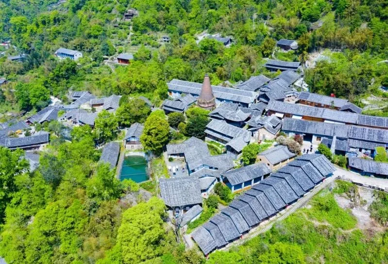 来苍南，登玉苍、访碗窑、逐海露营，解锁浙南山海画卷 - 配图8