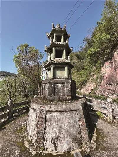 敬惜字纸 尊崇文脉——记温州惜字文化