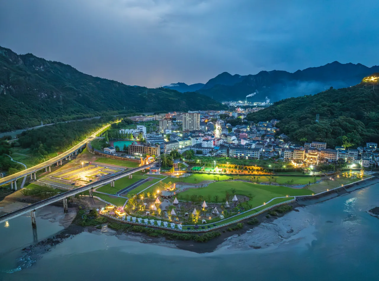 工业退场之后，楠溪江南大门正在被年轻人“重新打开” - 配图2