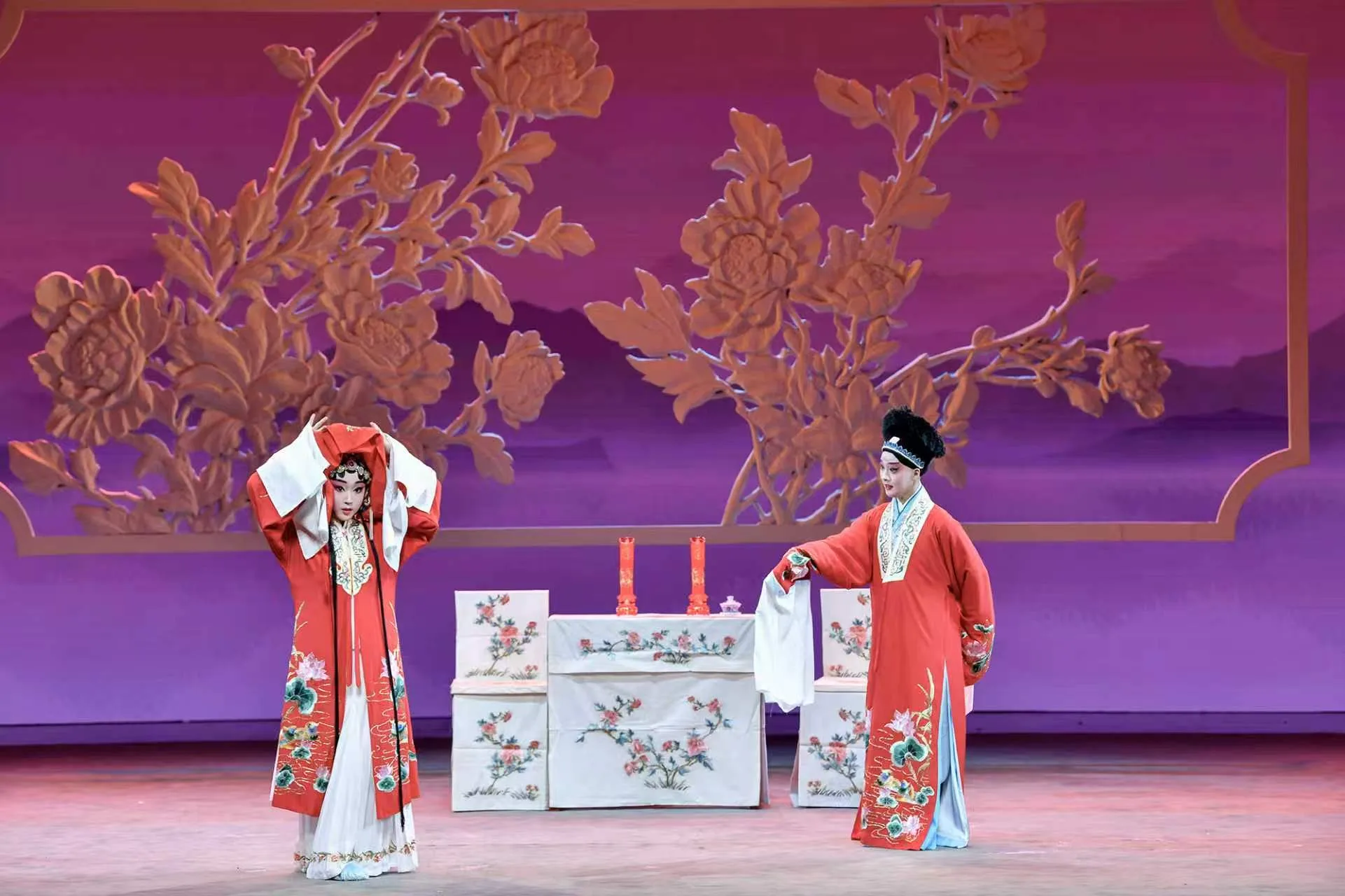 6位“白娘子”、4位“小青”、2位“许仙”上阵 33名永昆新生代演绎青春版《白蛇传》 - 配图2