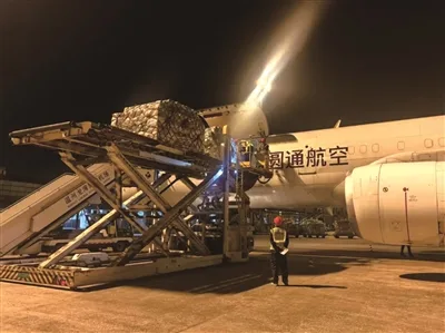 温州机场货邮吞吐量突破10万吨
