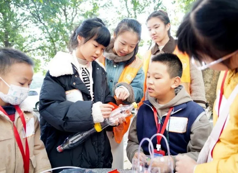 这个寒假 一场青年与社区的“双向奔赴”