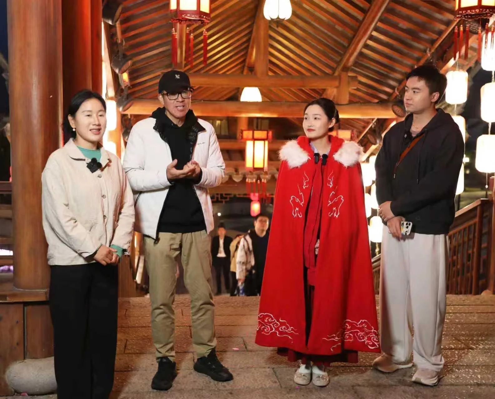 俞敏洪带队东方甄选走进福州 沉浸式直播解锁闽都千年文旅魅力