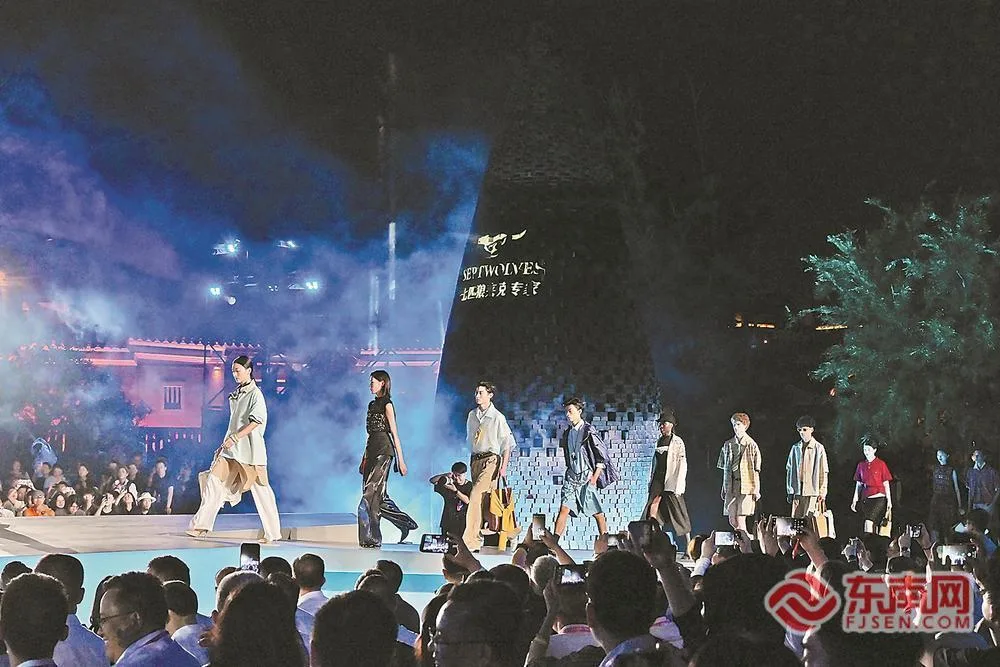 2026泉州时尚周启幕 社会
