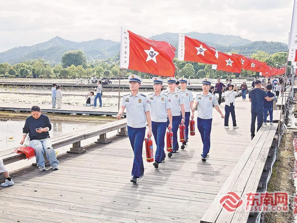 龙岩消防救援队伍开展不间断流动巡逻与错时检查 民生