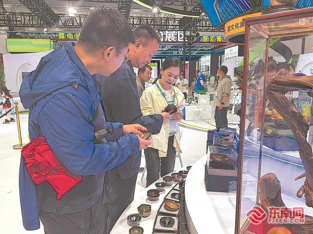 让八闽好物走进三江之源——第27届青洽会福建馆见闻 社会