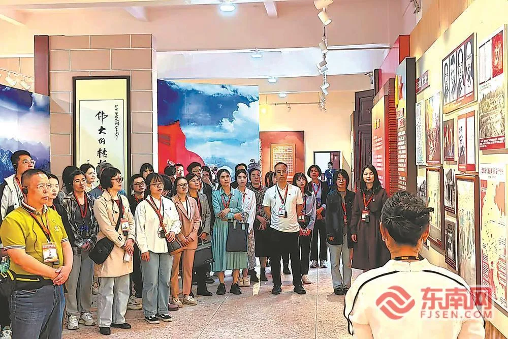 红土地上的“时光摆渡人” 民生