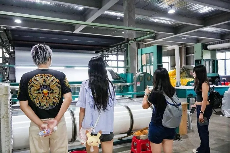 180多名两岸青年齐聚罗源 沉浸式感受畲族非遗 - 配图3