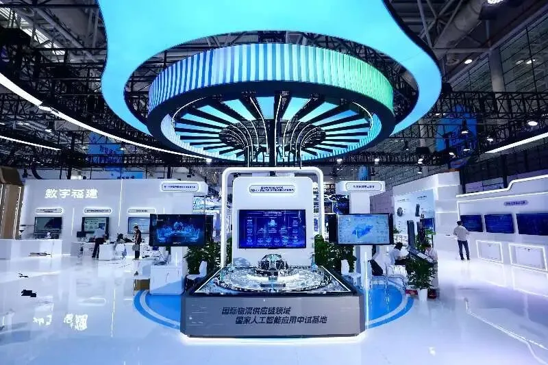在厦门，AI“大脑”长出专业“手脚” 民生 - 配图2