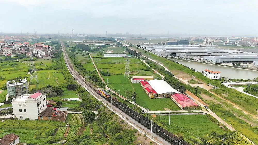 湄洲湾港口铁路支线升级 社会