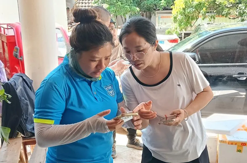 水退之后,民间救援力量仍在莆田受灾村庄奔走