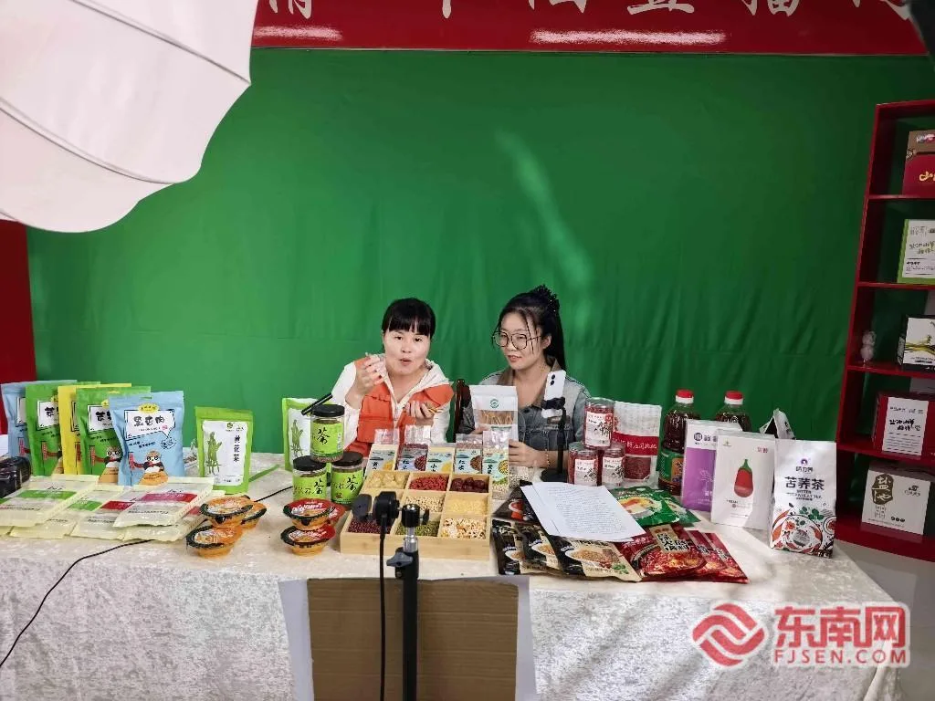 从福建到宁夏:闽宁协作三十年,一批福建创业者扎根塞上书写山海故事 - 配图7